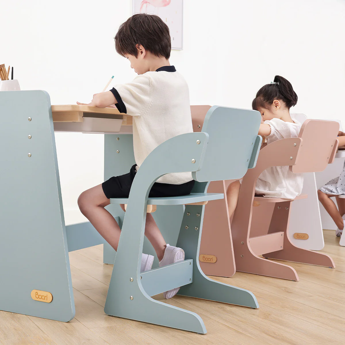 Natty Study Chair